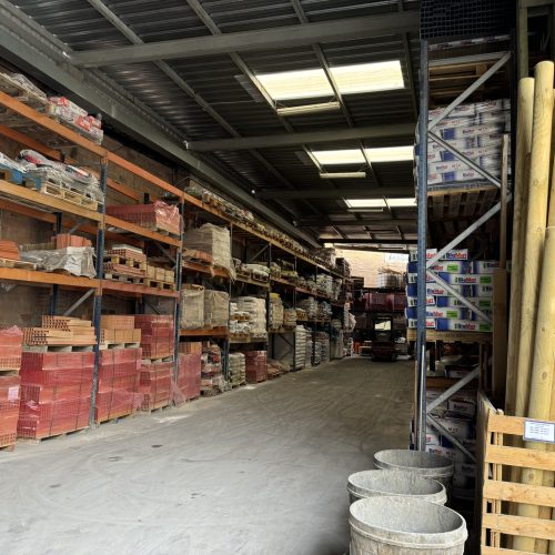 Almacen de BigMat Nicanor Mateu. Distribucion de productos